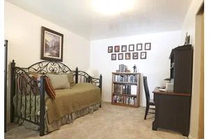 LAKESIDE VILLAGE APARTMENTS