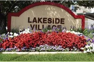 LAKESIDE VILLAGE APARTMENTS