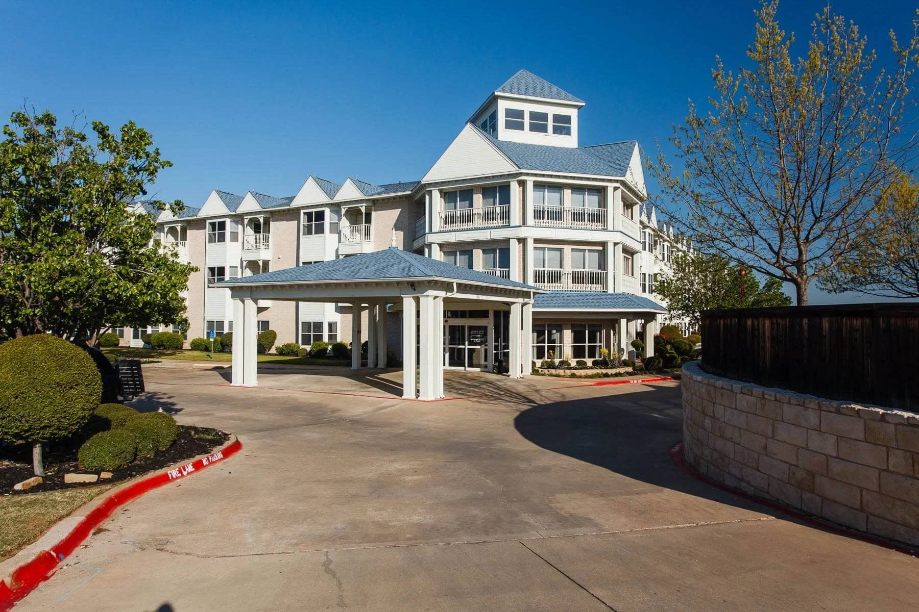 LAKESTONE TERRACE