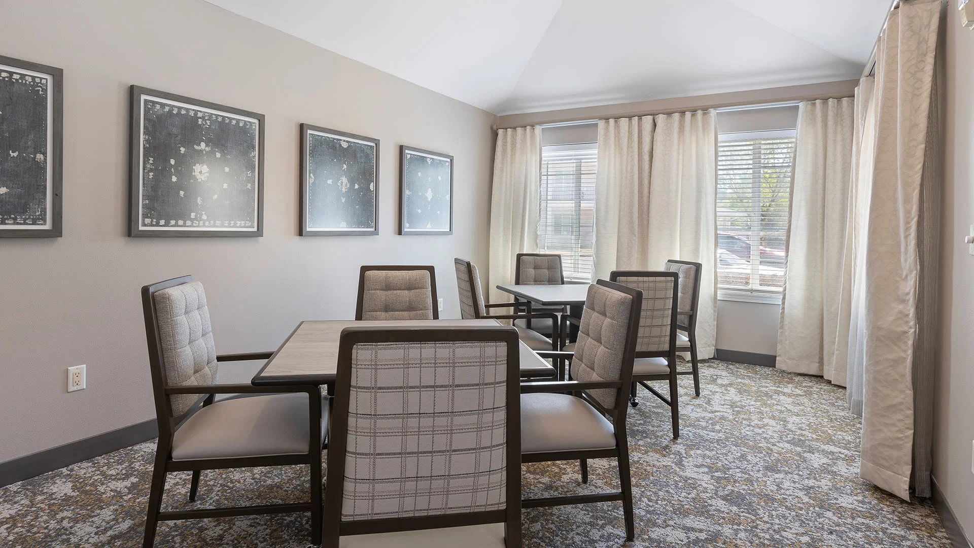 Laurel Grove by Barclay House