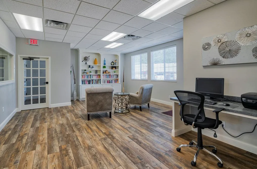 LEISURE LIVING APARTMENTS