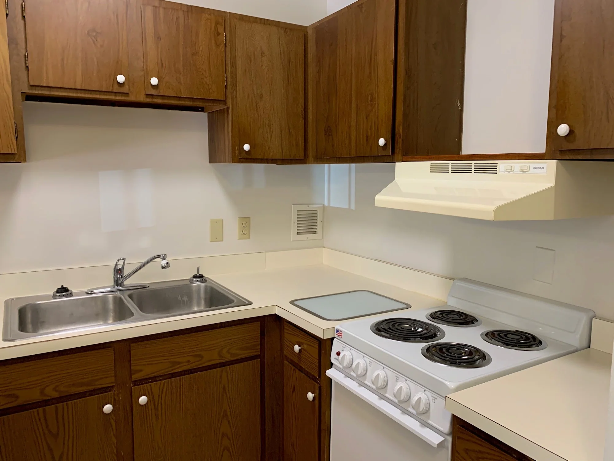 Lexington House Apartments