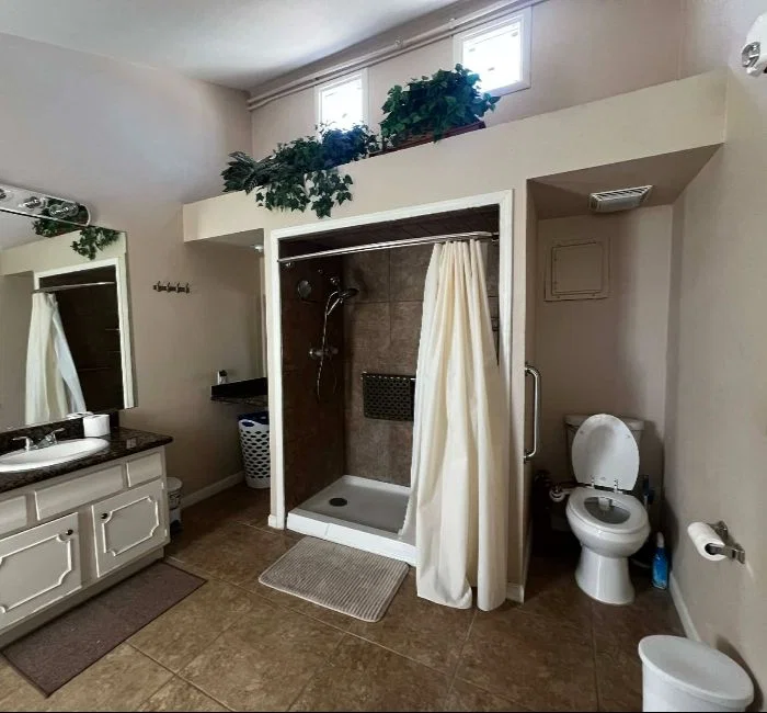 LIFE1 CARE HOME LLC