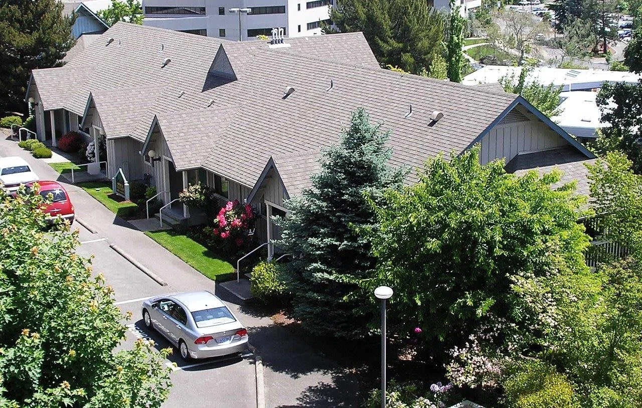 Linus Oakes Village - Independent Living photo