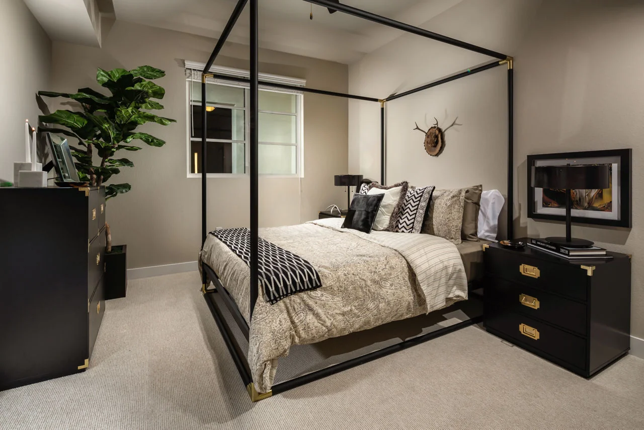 LUXE PASADENA