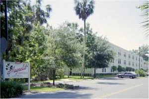 MAGNOLIA GARDENS