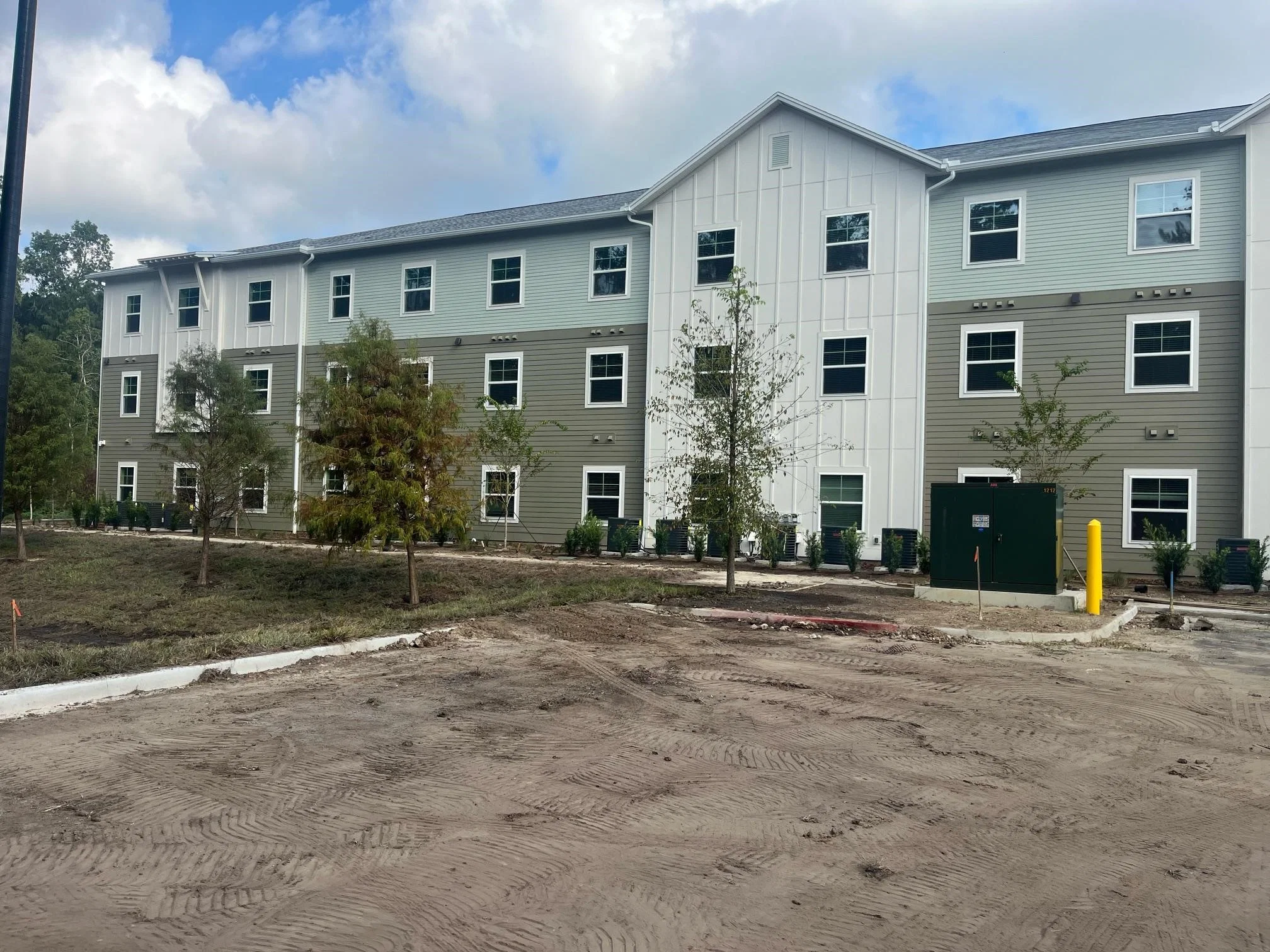 MELISSA GROVE APARTMENTS