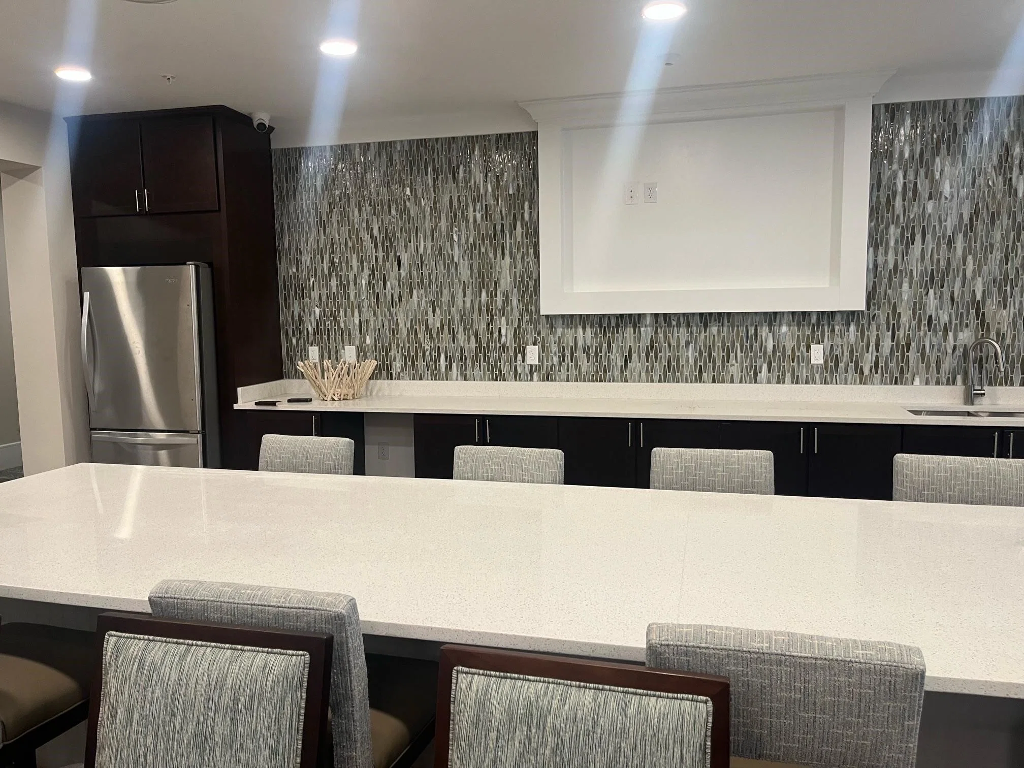MELISSA GROVE APARTMENTS