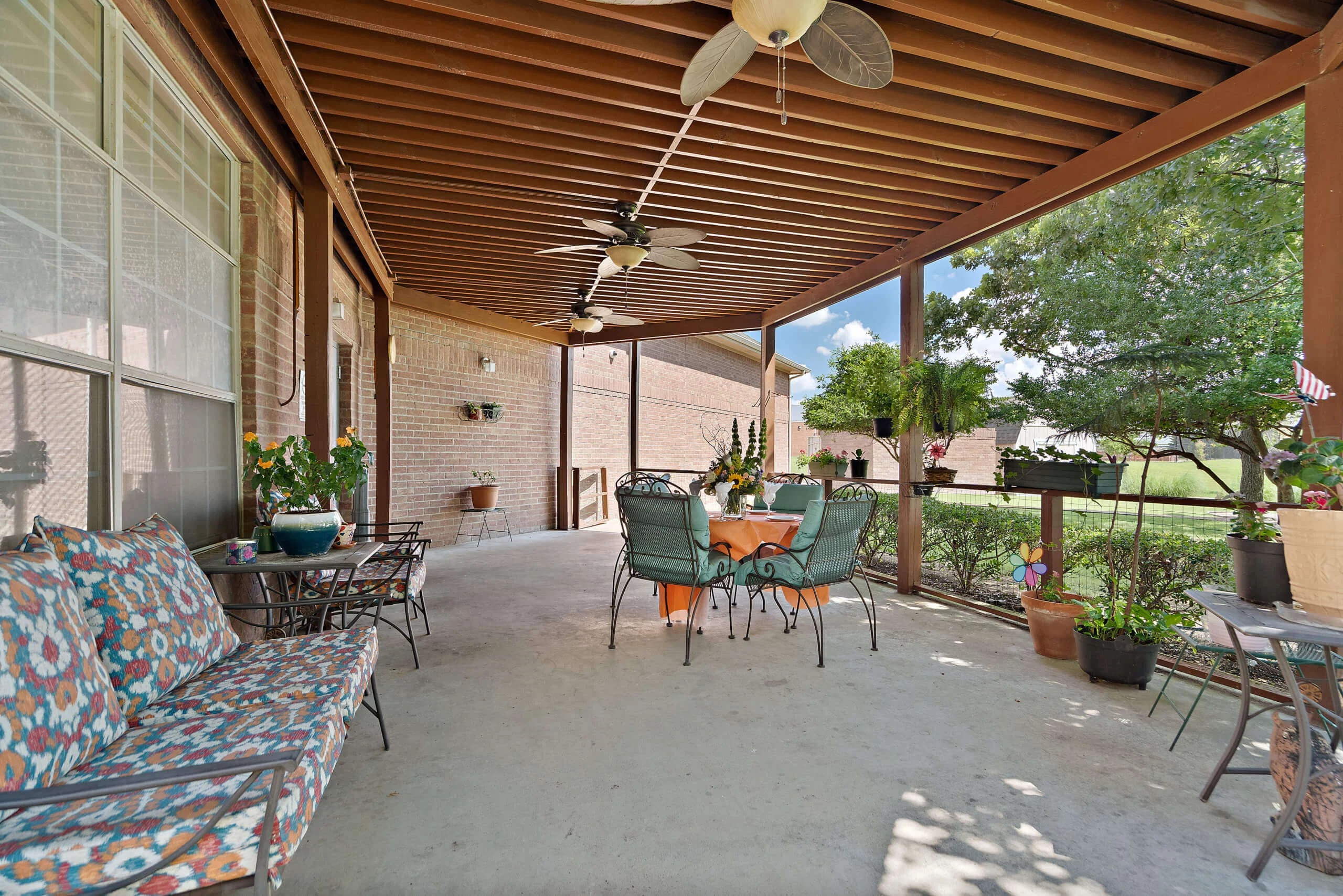 MORADA CEDAR HILL INDEPENDENT LIVING