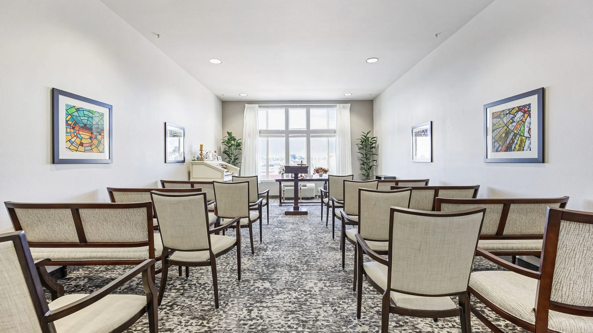 MOUNTAIN VIEW GARDENS GRACIOUS RETIREMENT LIVING