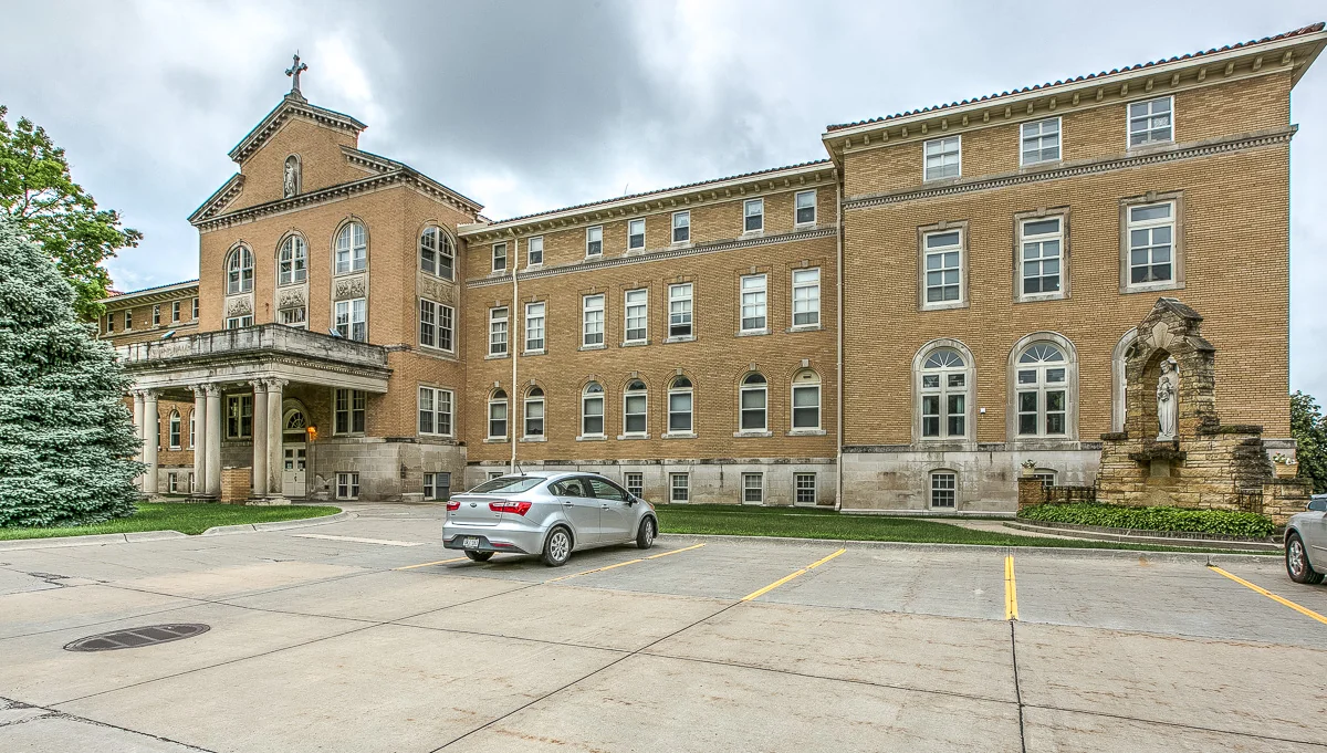 Notre Dame Housing