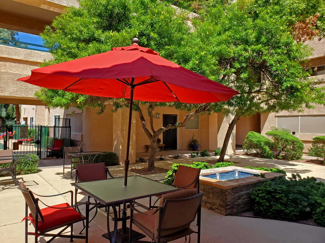 Oasis At Mesa Palms