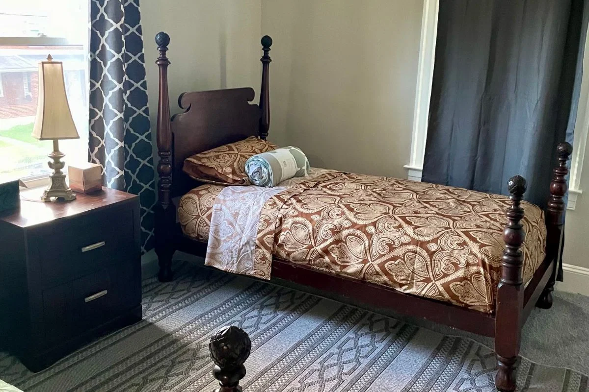 OPEN HAND'S ASSISTED LIVING FACILITY