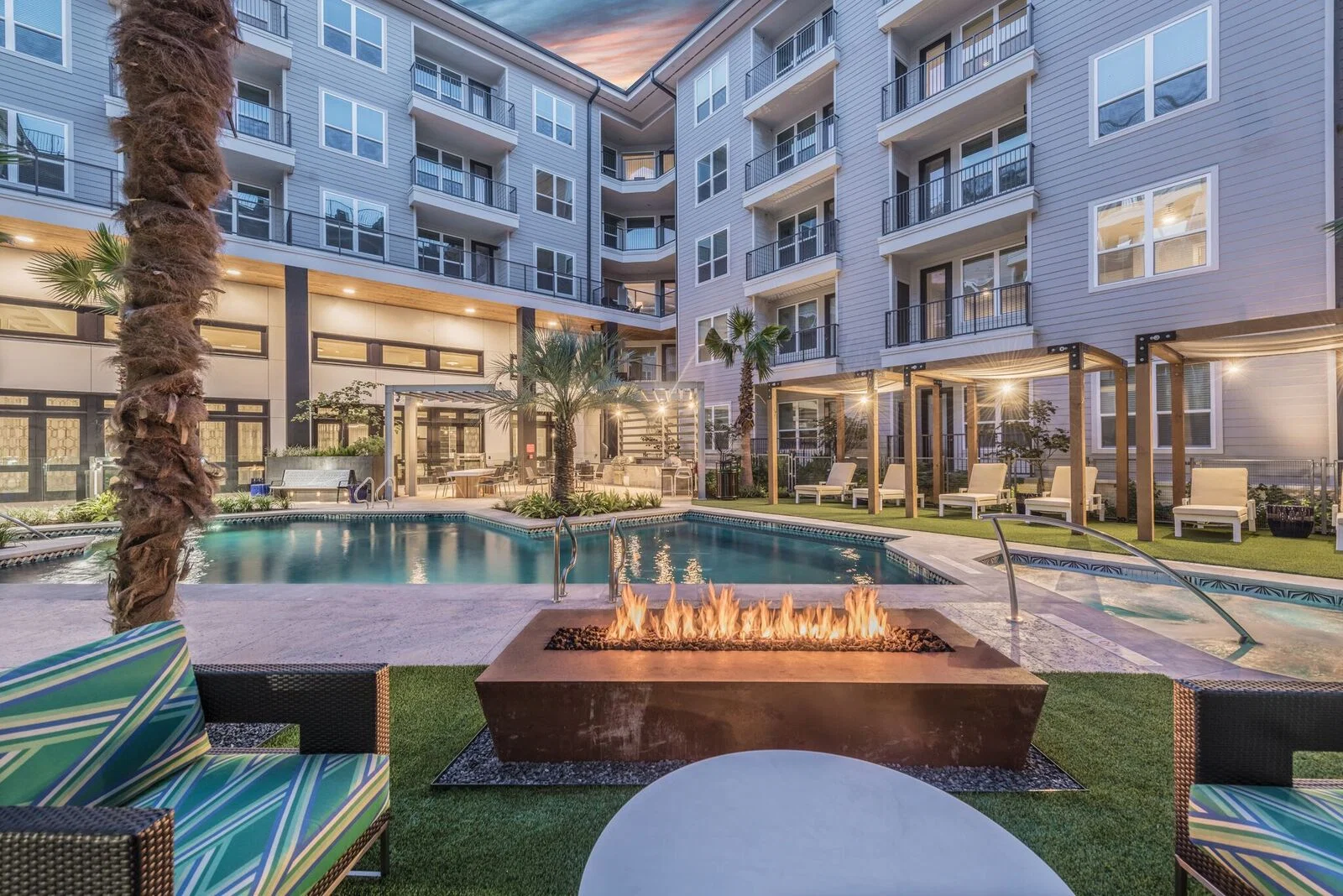 OVERTURE DOMAIN 55+ APARTMENT HOMES