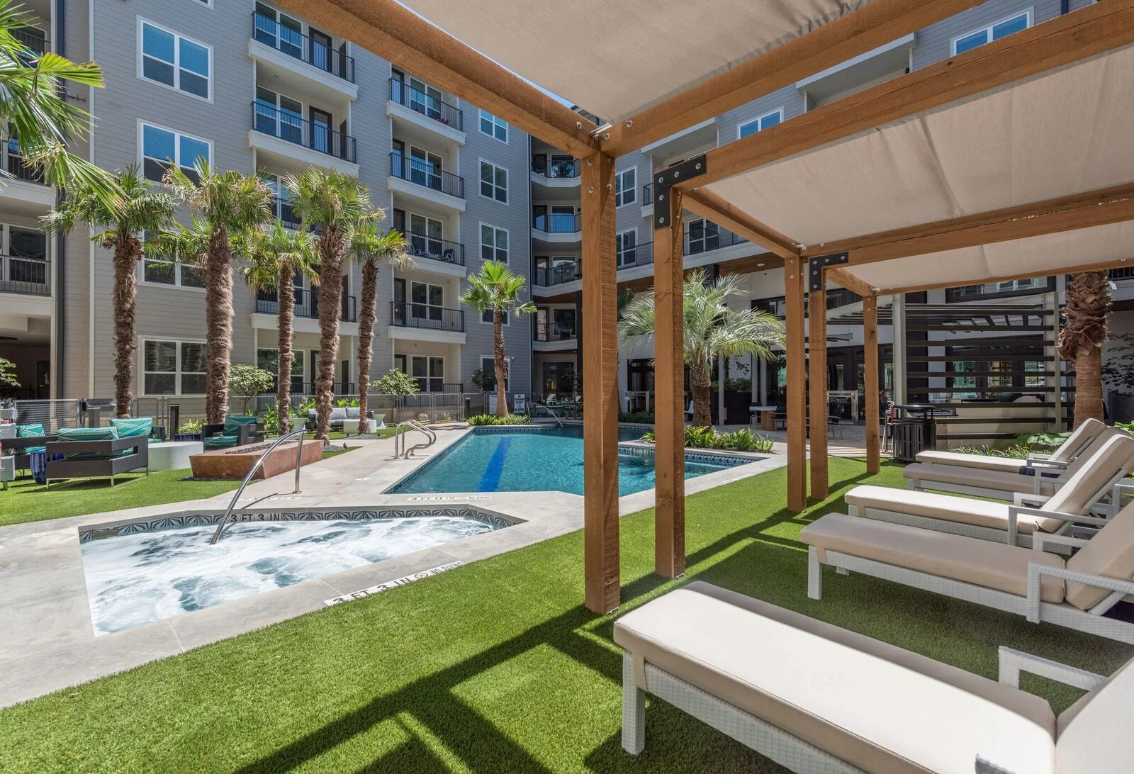 OVERTURE DOMAIN 55+ APARTMENT HOMES