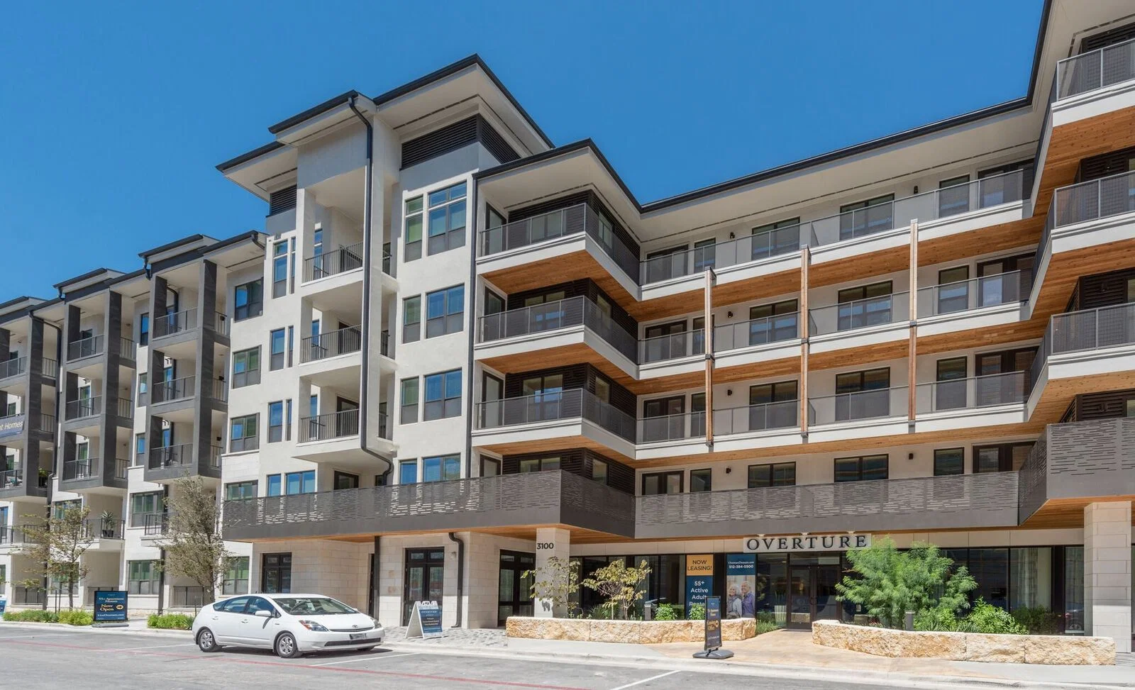 OVERTURE DOMAIN 55+ APARTMENT HOMES