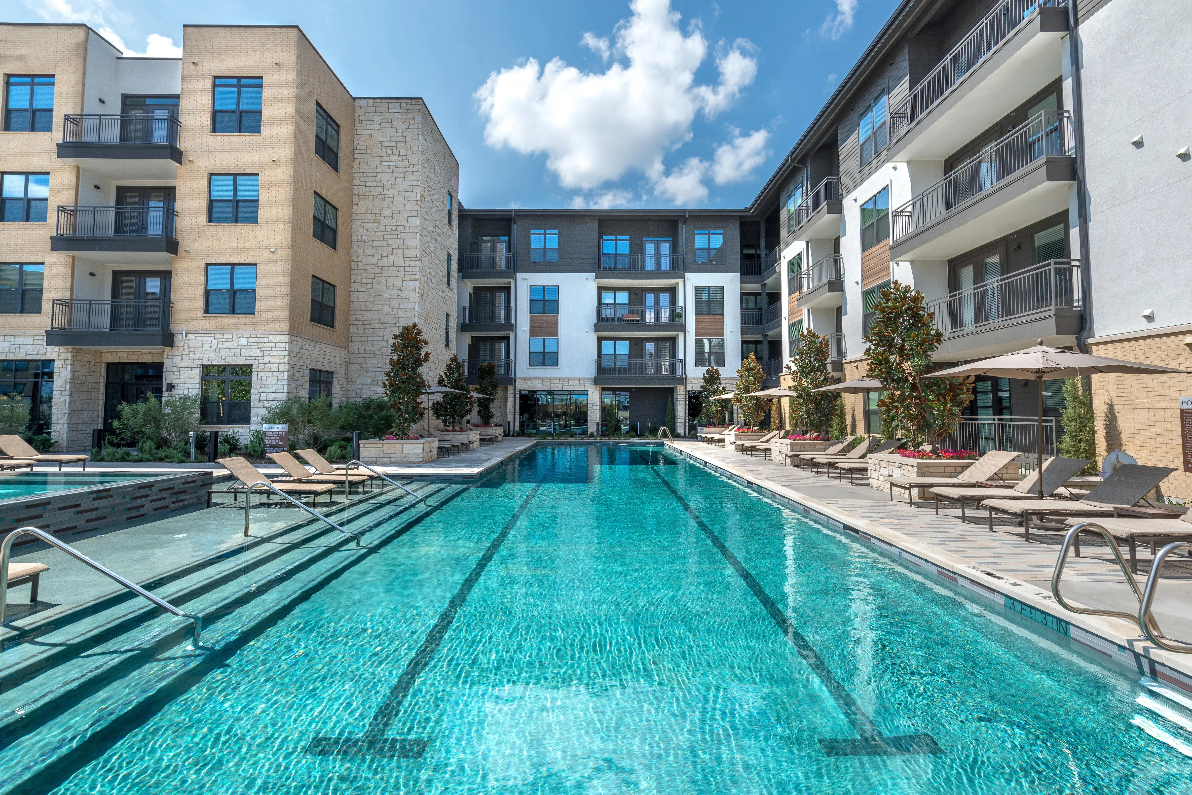 OVERTURE FAIRVIEW 55+ APARTMENT HOMES