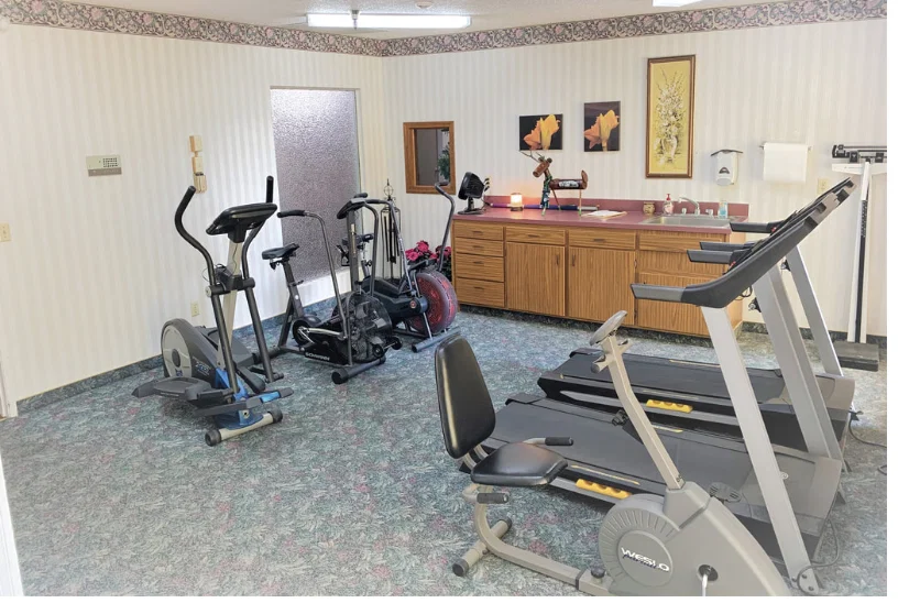 PEACH TREE RETIREMENT CENTER