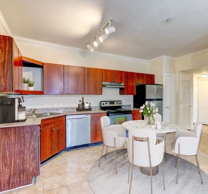 PEPPER TREE MANOR