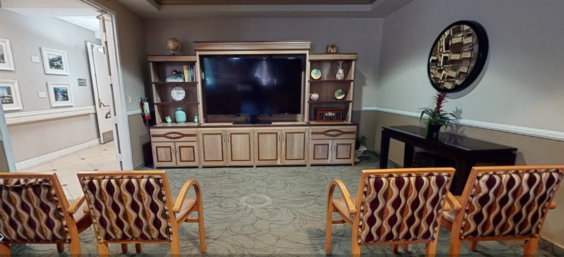 PINNACLES AT BURTON ASSISTED LIVING