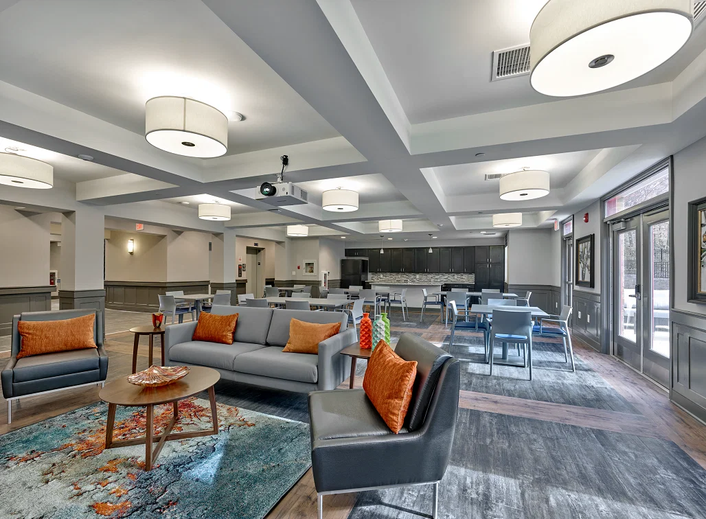 POINTE VIEW AT ASPEN HILL