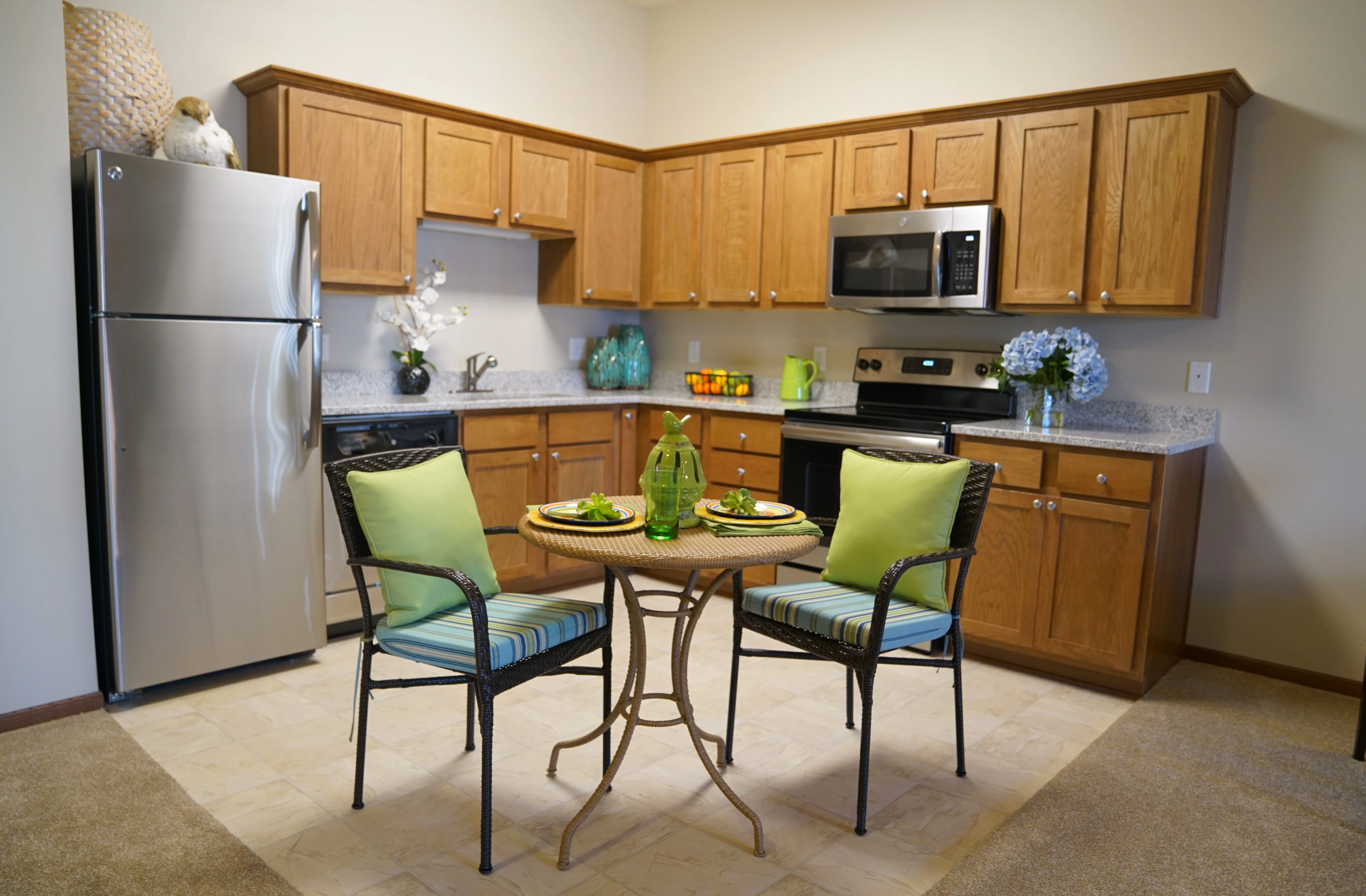 RED ROCK POINTE RETIREMENT COMMUNITY