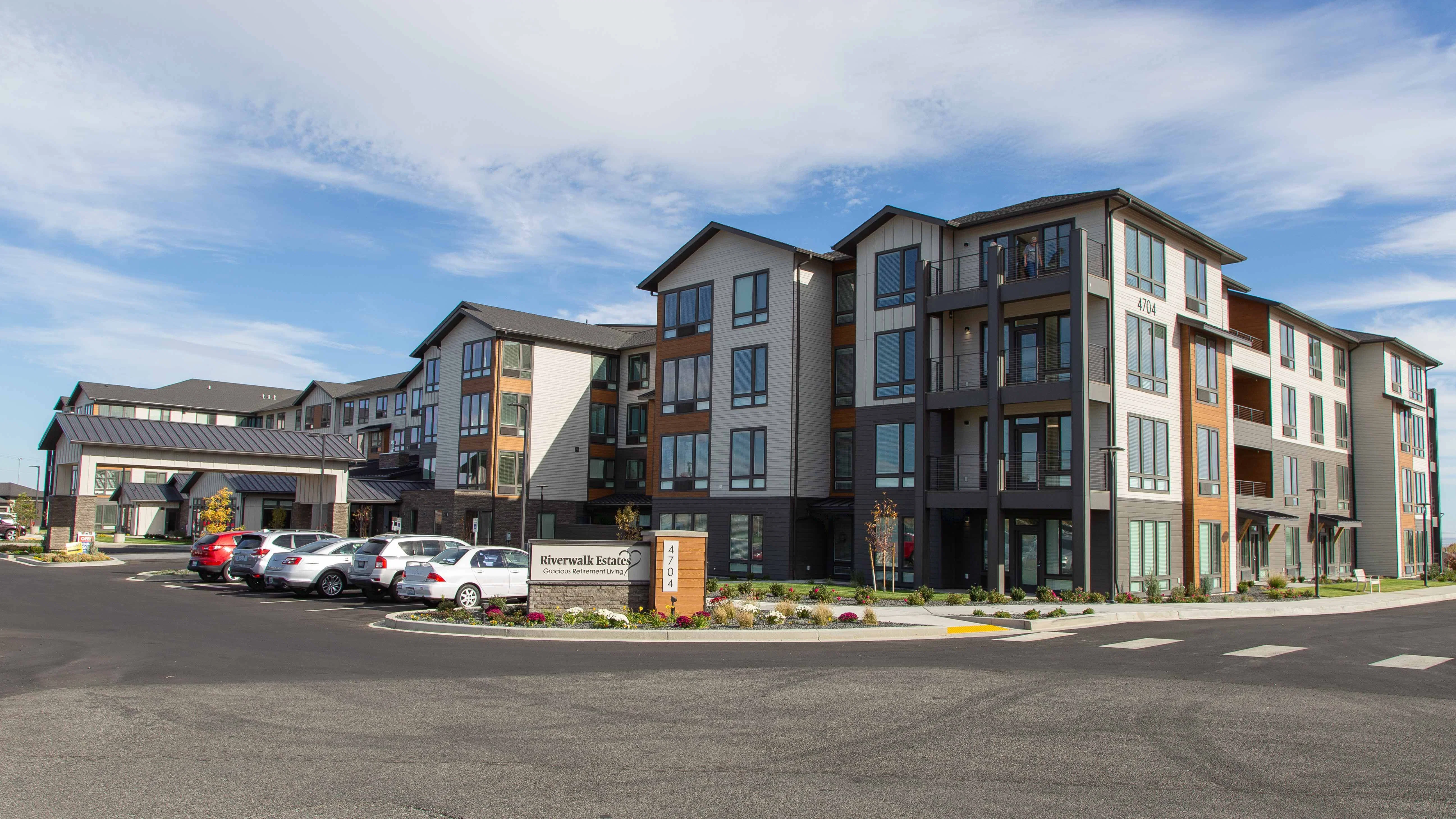 RIVERWALK ESTATES GRACIOUS RETIREMENT LIVING