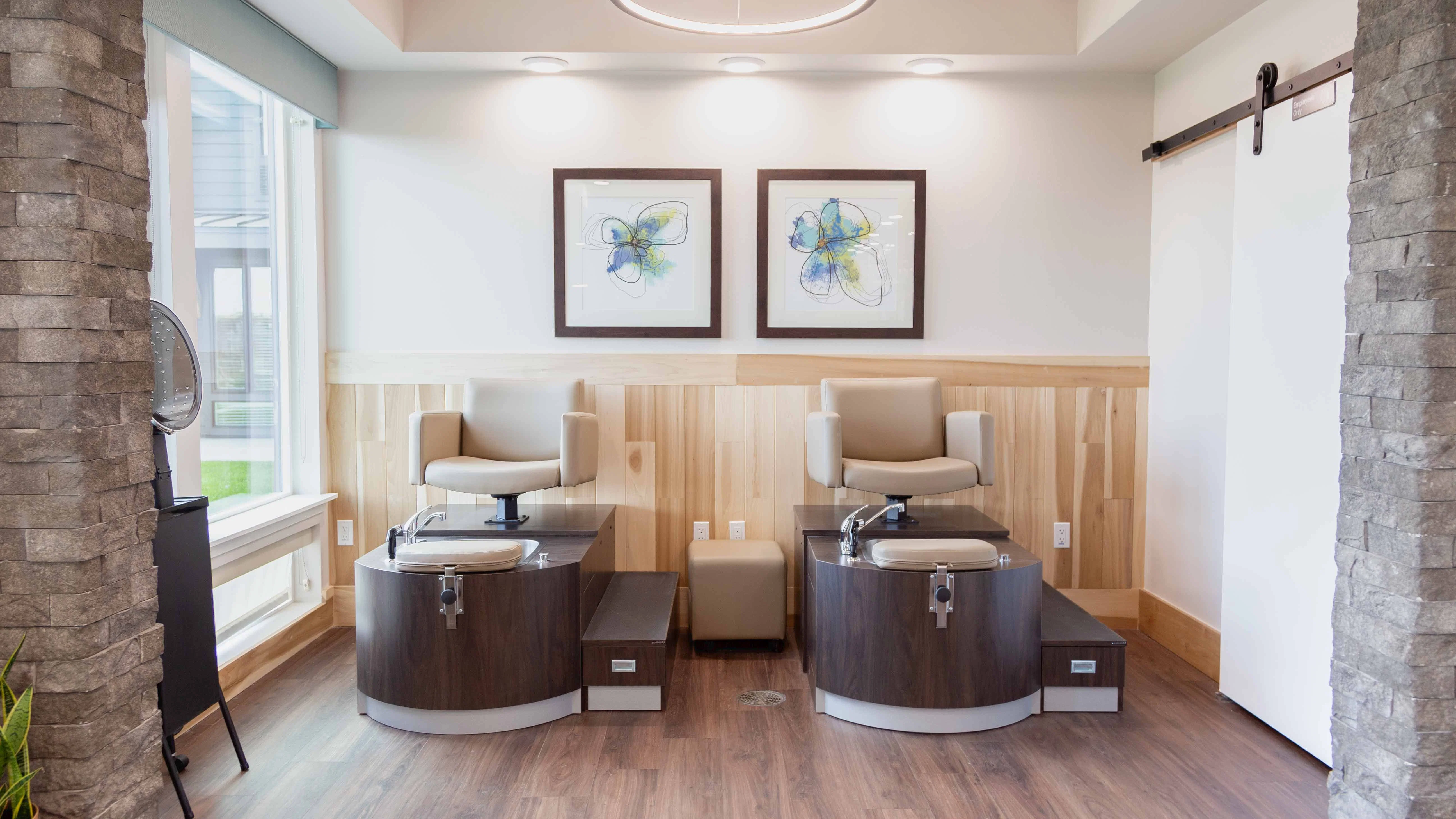 RIVERWALK ESTATES GRACIOUS RETIREMENT LIVING
