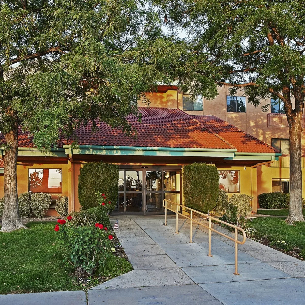 SANDIA VISTA SENIOR LIVING