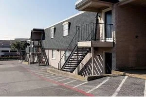 SANTA FE TRAILS APARTMENTS