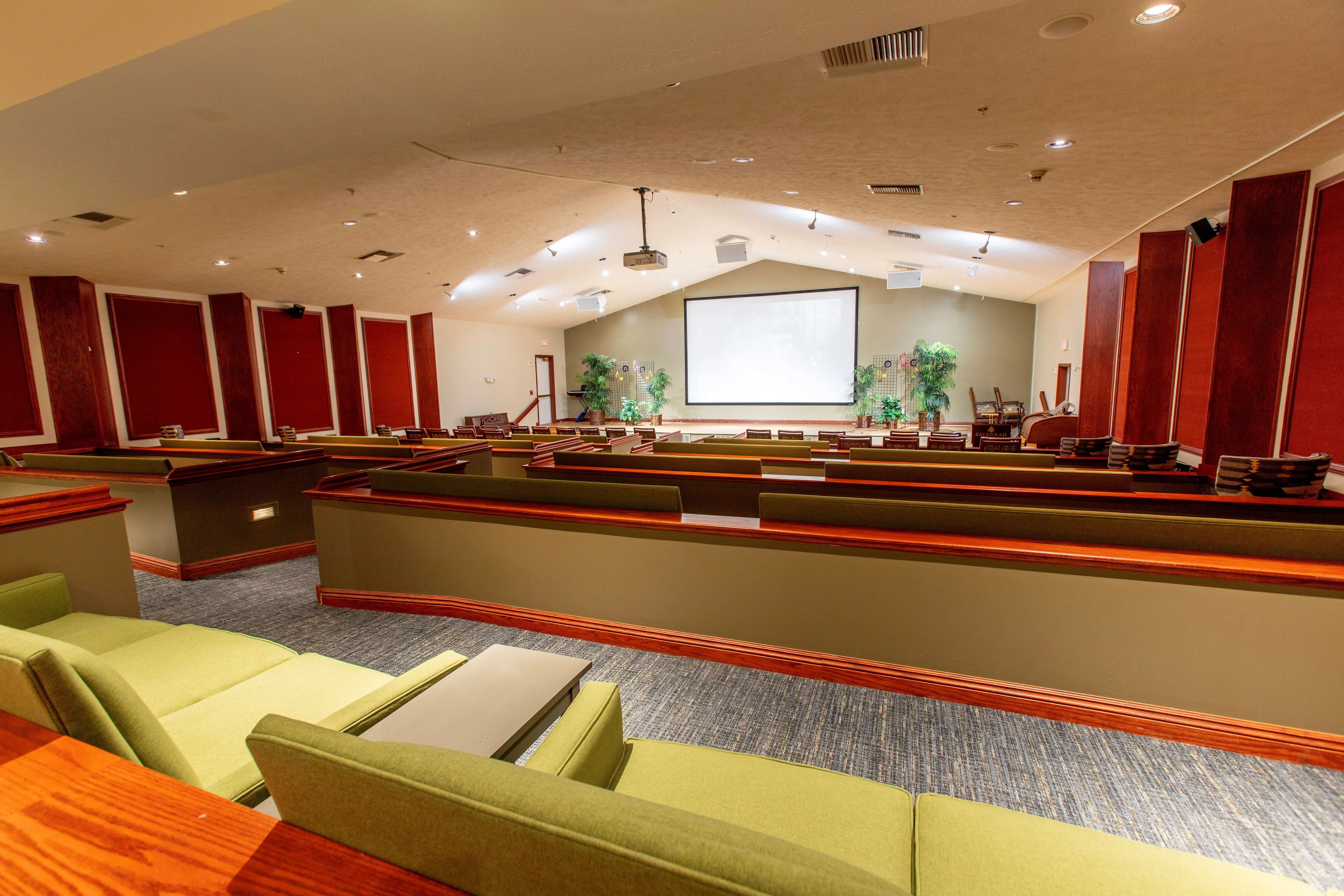 Savannah Pines Retirement Community