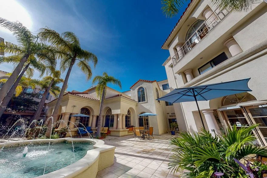 Savant Palm Court