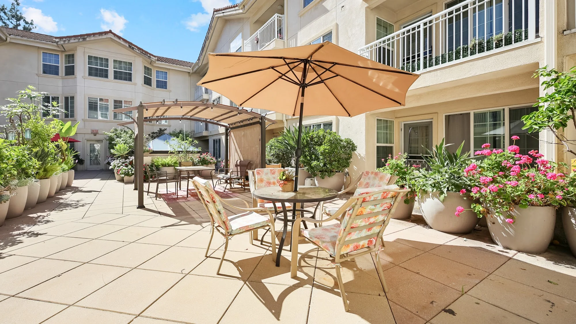 Scholl Canyon Estates Gracious Retirement Living