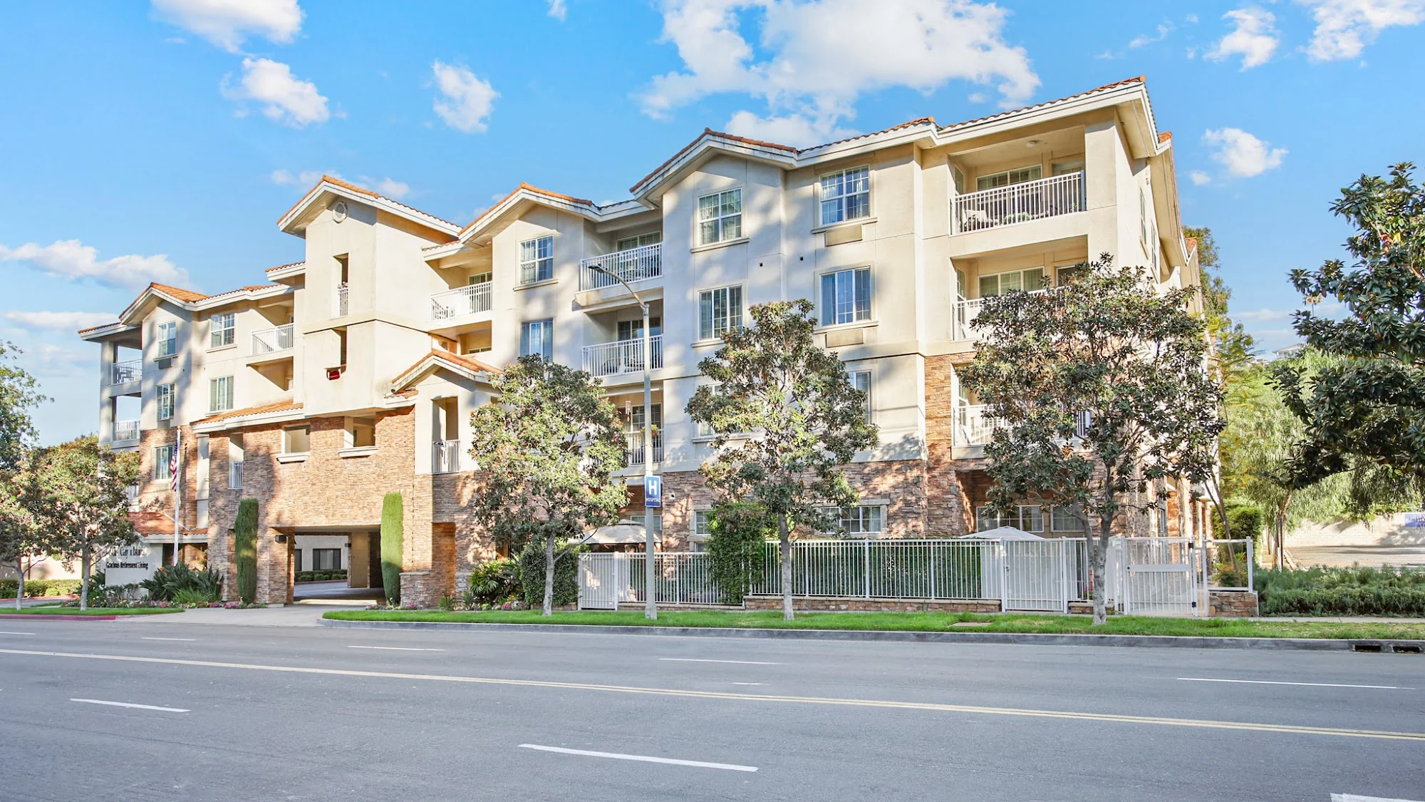 Scholl Canyon Estates Gracious Retirement Living