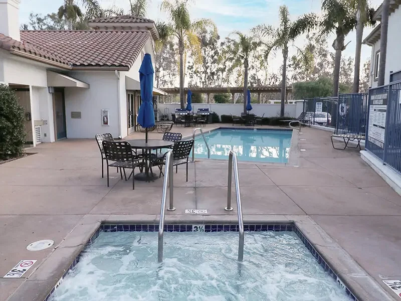 SEASONS SENIOR APARTMENTS