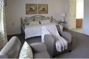 SEM MANOR