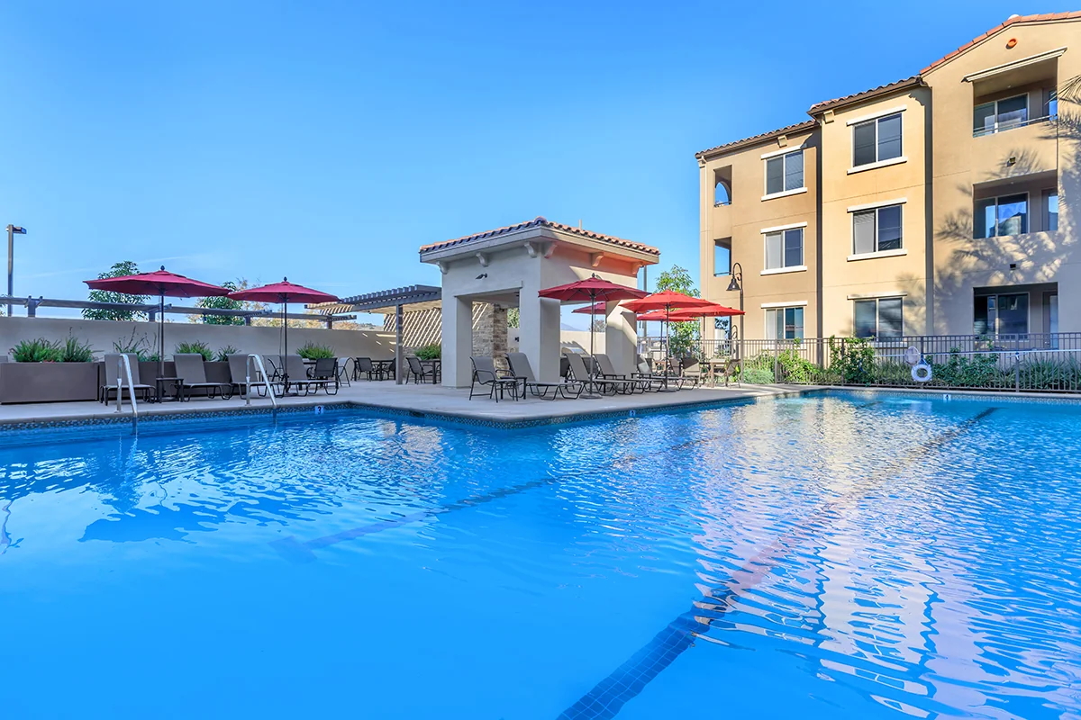 SENDERO BLUFFS SENIOR APARTMENT LIVING