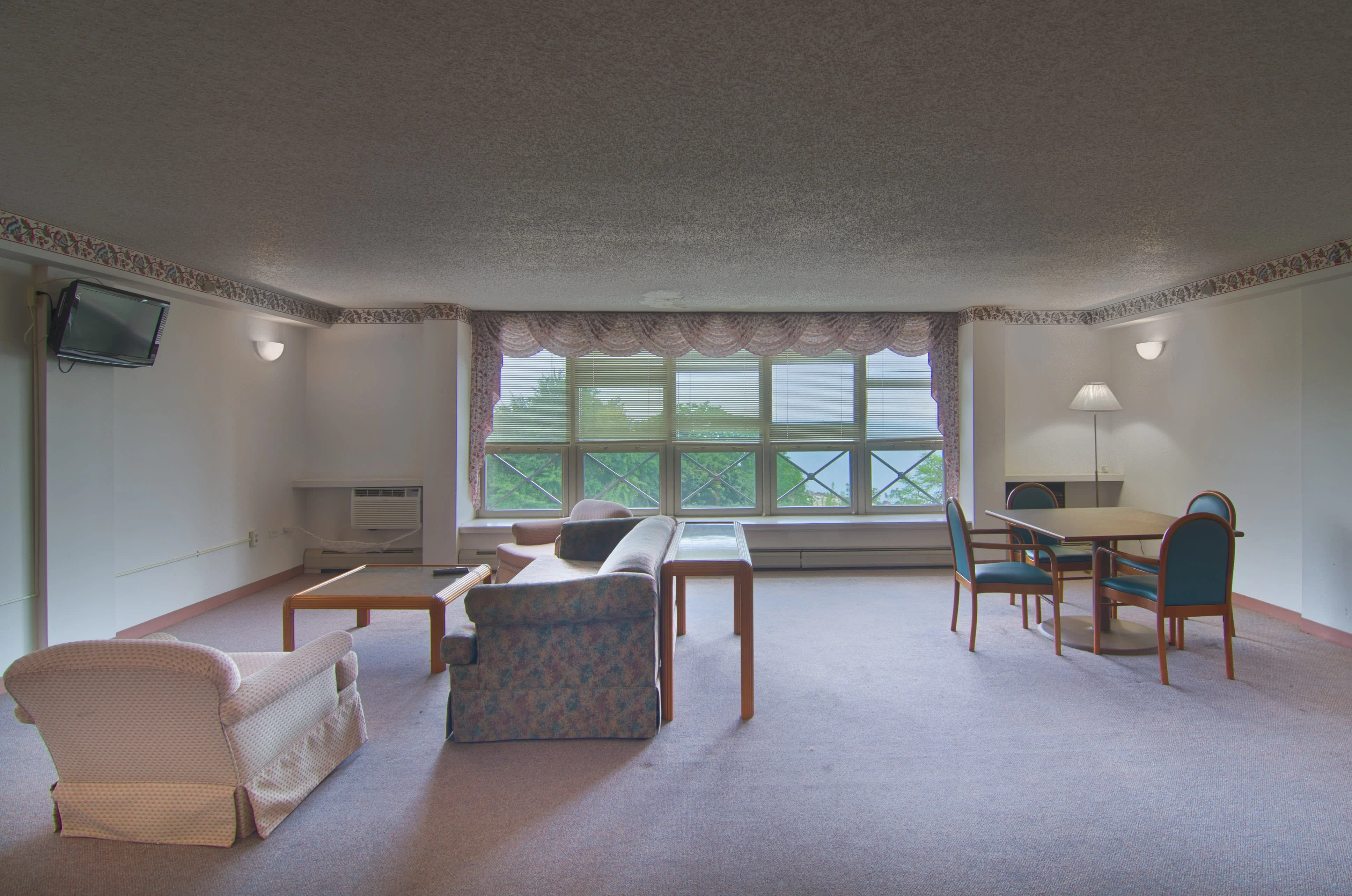Senior Suites of South Shore