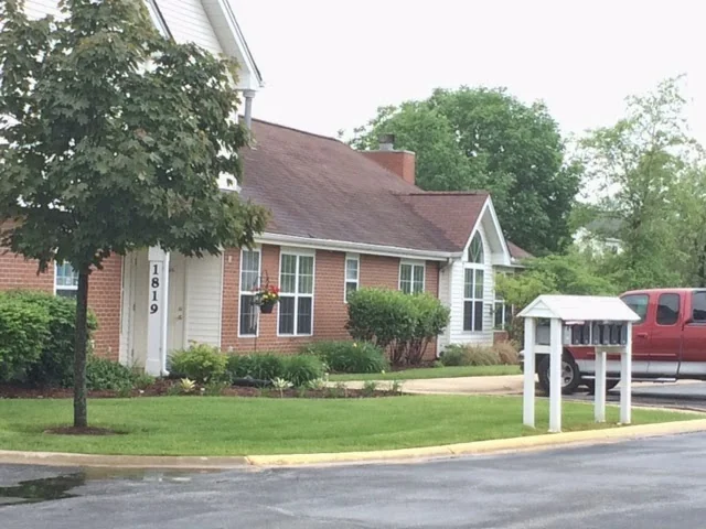 Silver Oaks At Waterford Senior Apartments