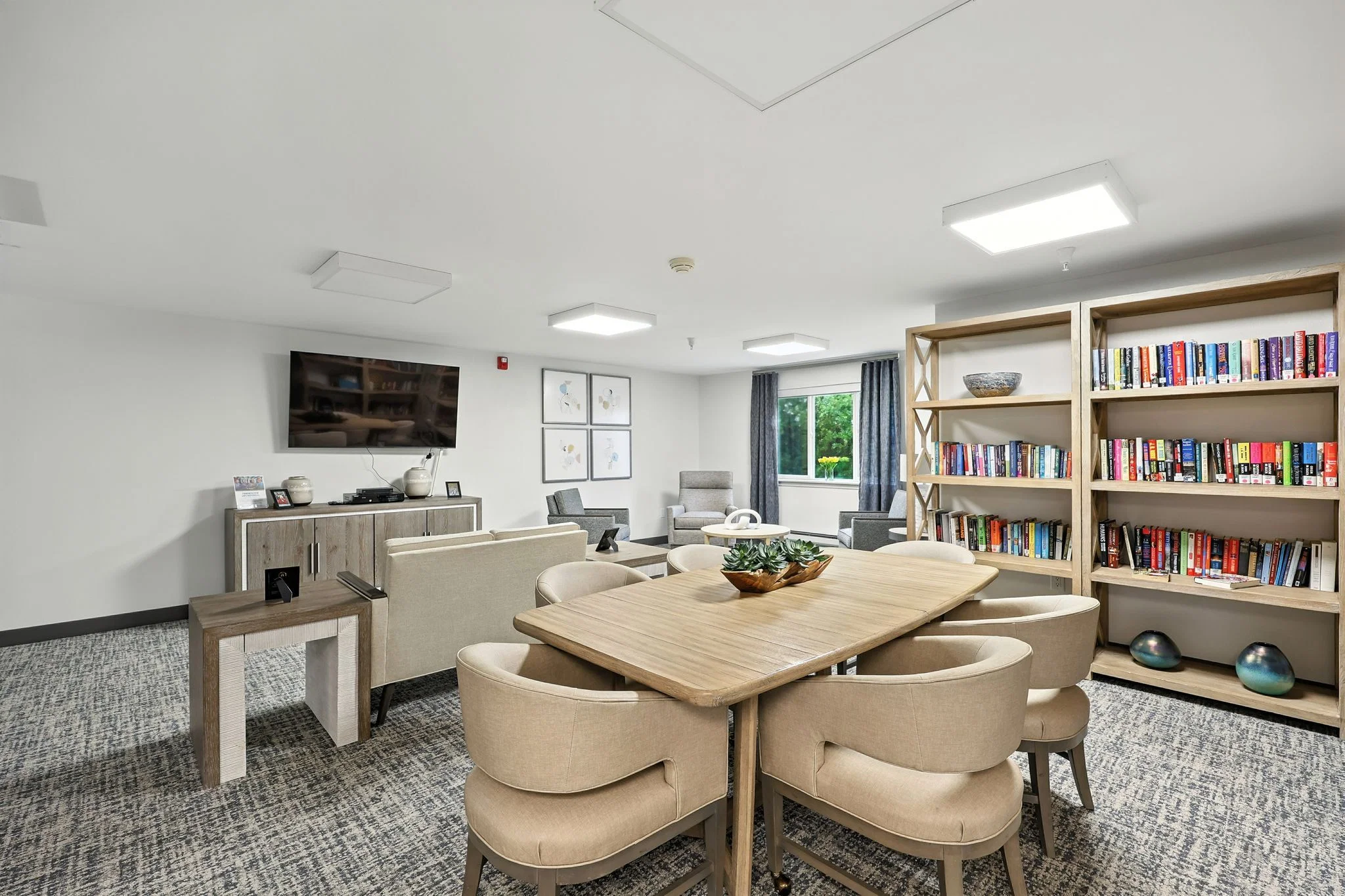 SOLISTA HICKORY BY COGIR