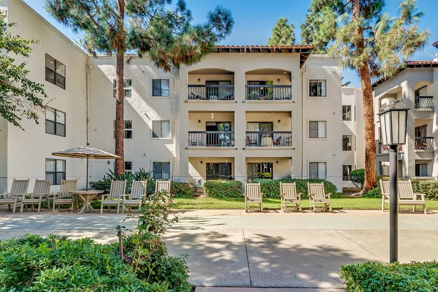 SOLSTICE SENIOR LIVING AT EL CAJON