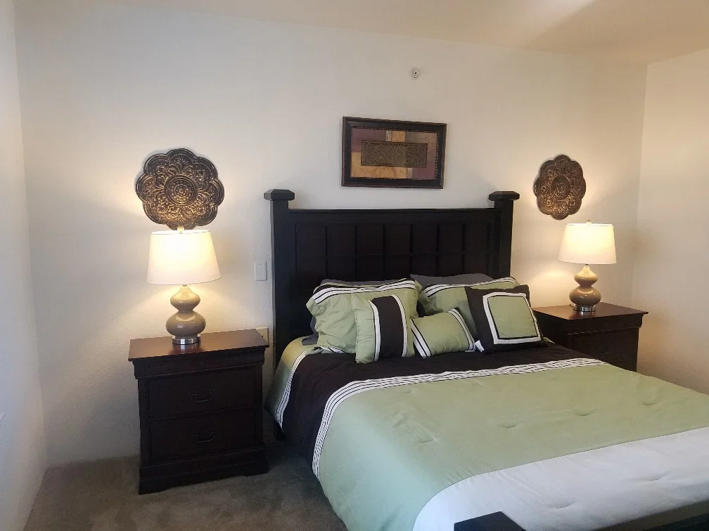 SOLSTICE SENIOR LIVING AT FENTON