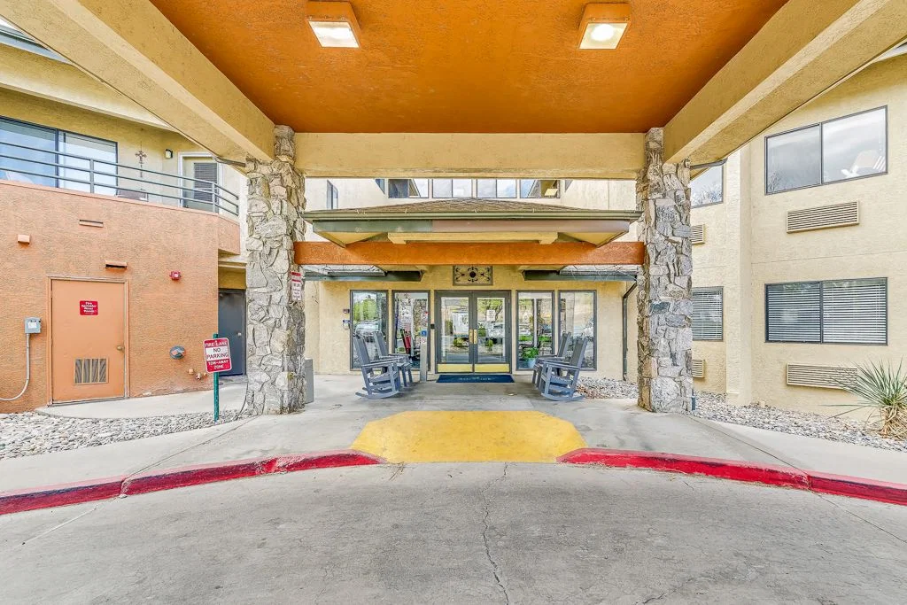 SOLSTICE SENIOR LIVING AT MESA VIEW