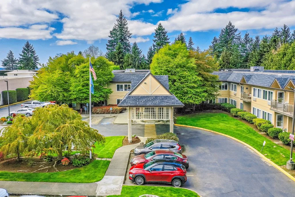SOLSTICE SENIOR LIVING AT NORMANDY