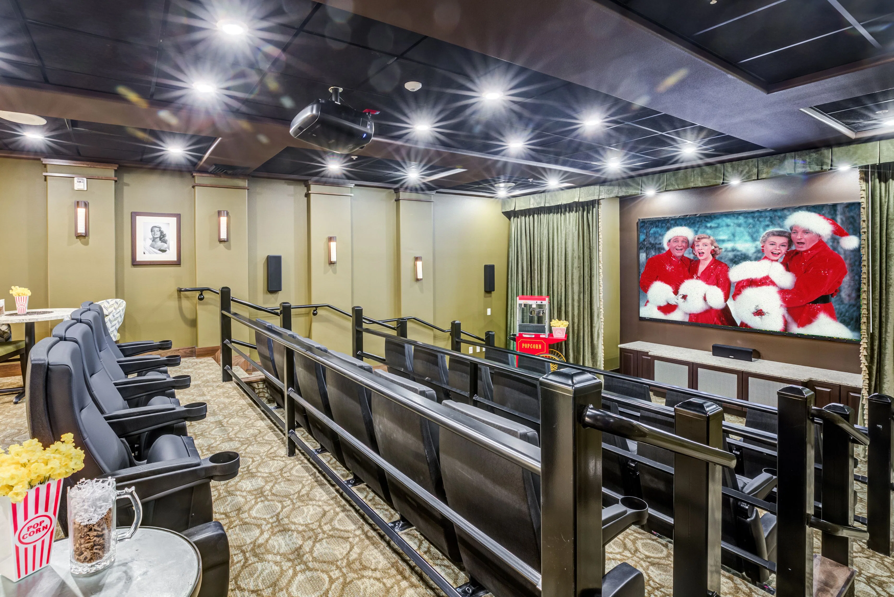 SPRINGWOOD LANDING GRACIOUS RETIREMENT LIVING
