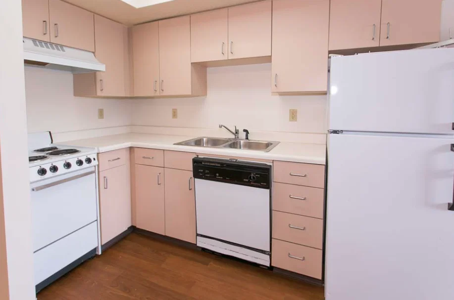 ST. JOSEPH SENIOR LIVING