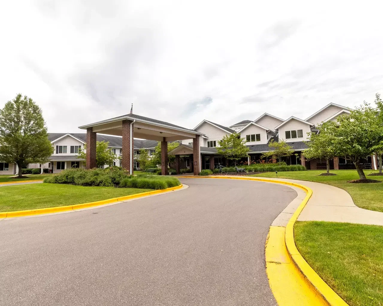STORYPOINT GRAND RAPIDS WEST