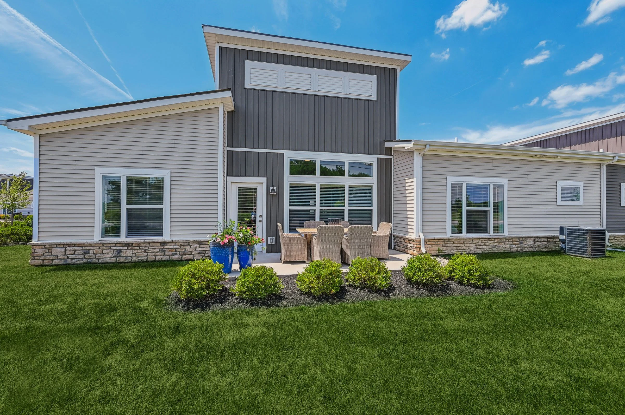 SUGAR MAPLE COMMONS