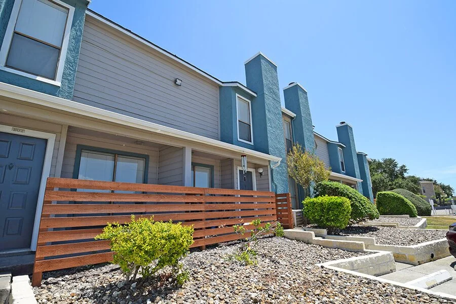 Sugar Tree Apartment Homes
