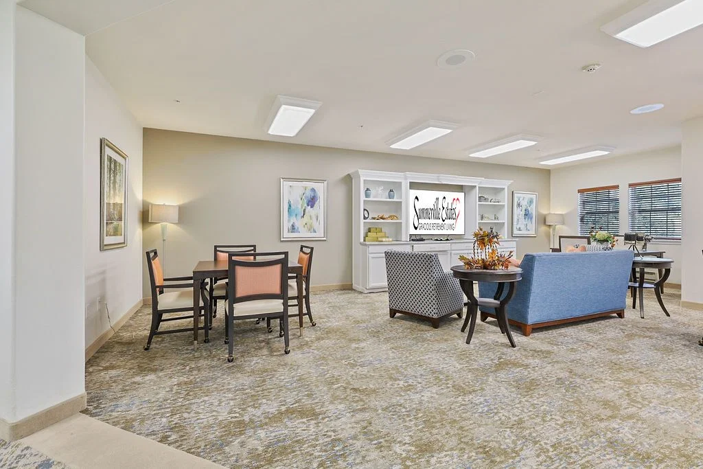 SUMMERVILLE ESTATES GRACIOUS RETIREMENT LIVING